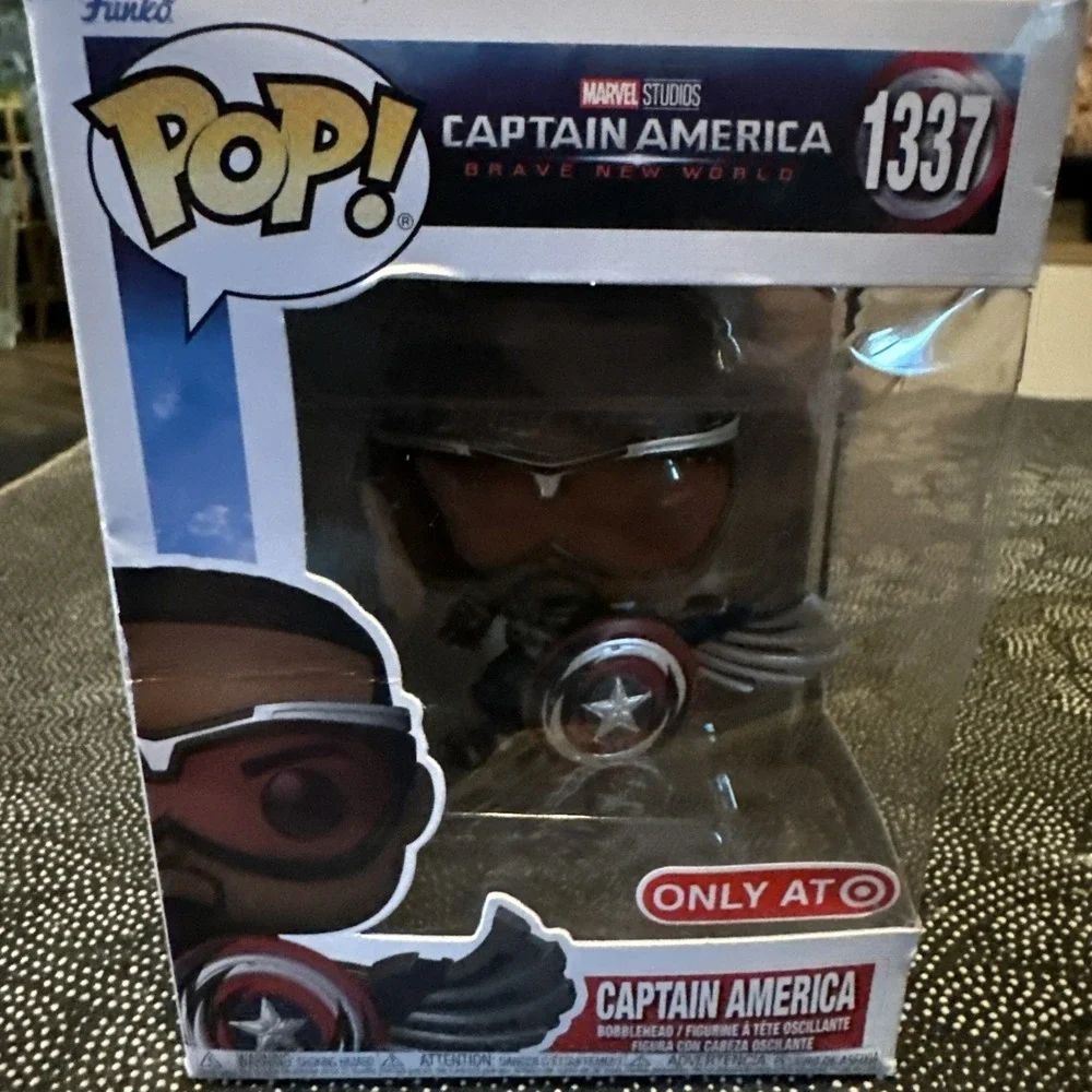 Funko Pop Marvel Comics Target Exclusive Captain America Vinyl Figure #1337